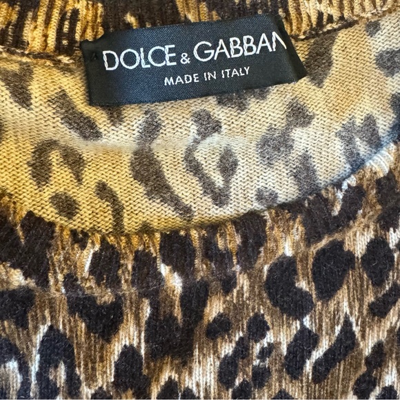 Dolce & Gabbana Cashmere Leopard Short Sleeve Sweater - Picture 5 of 6